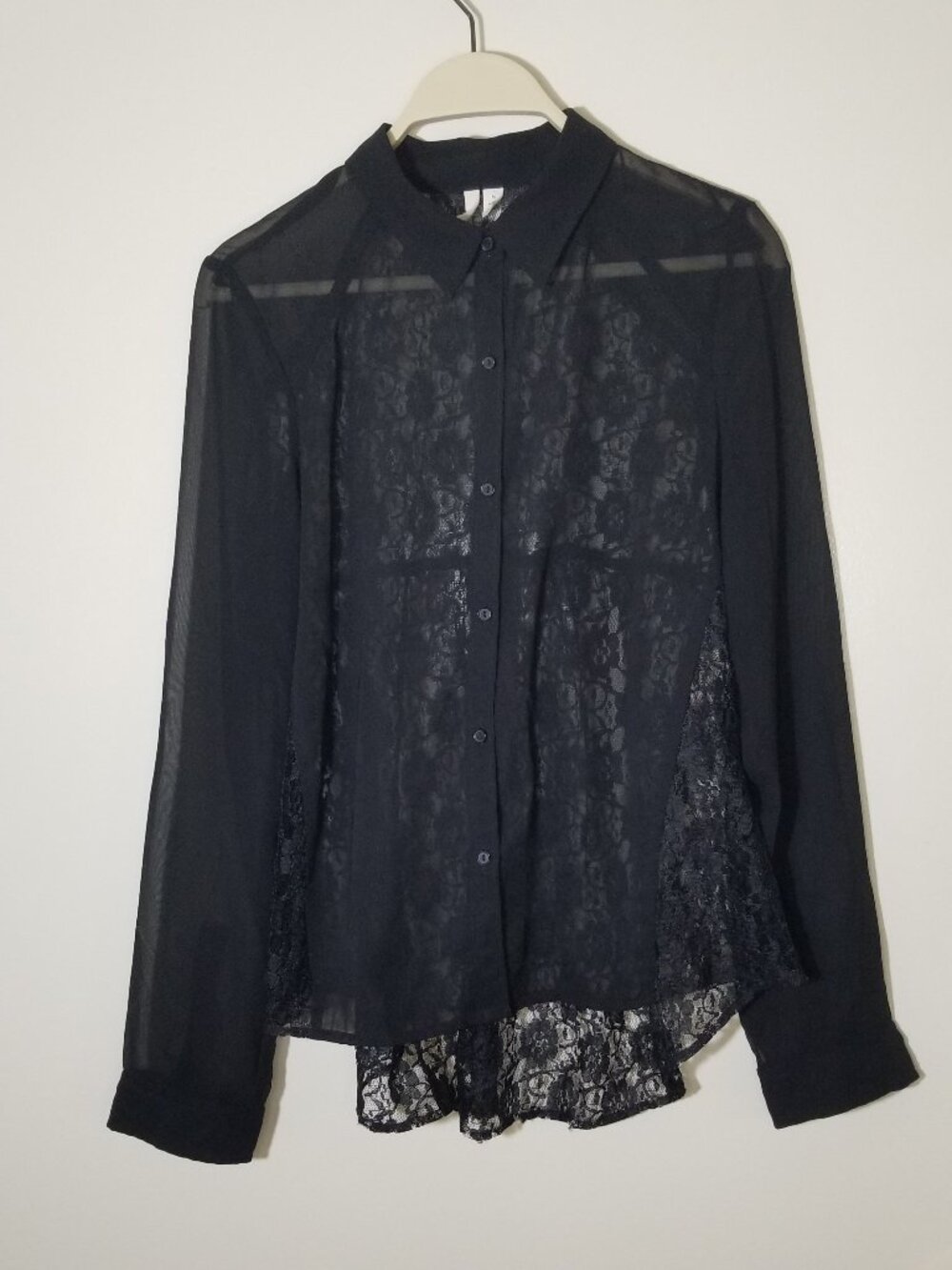 Frenchi Midnight Lace Sheer Blouse - Size: Medium